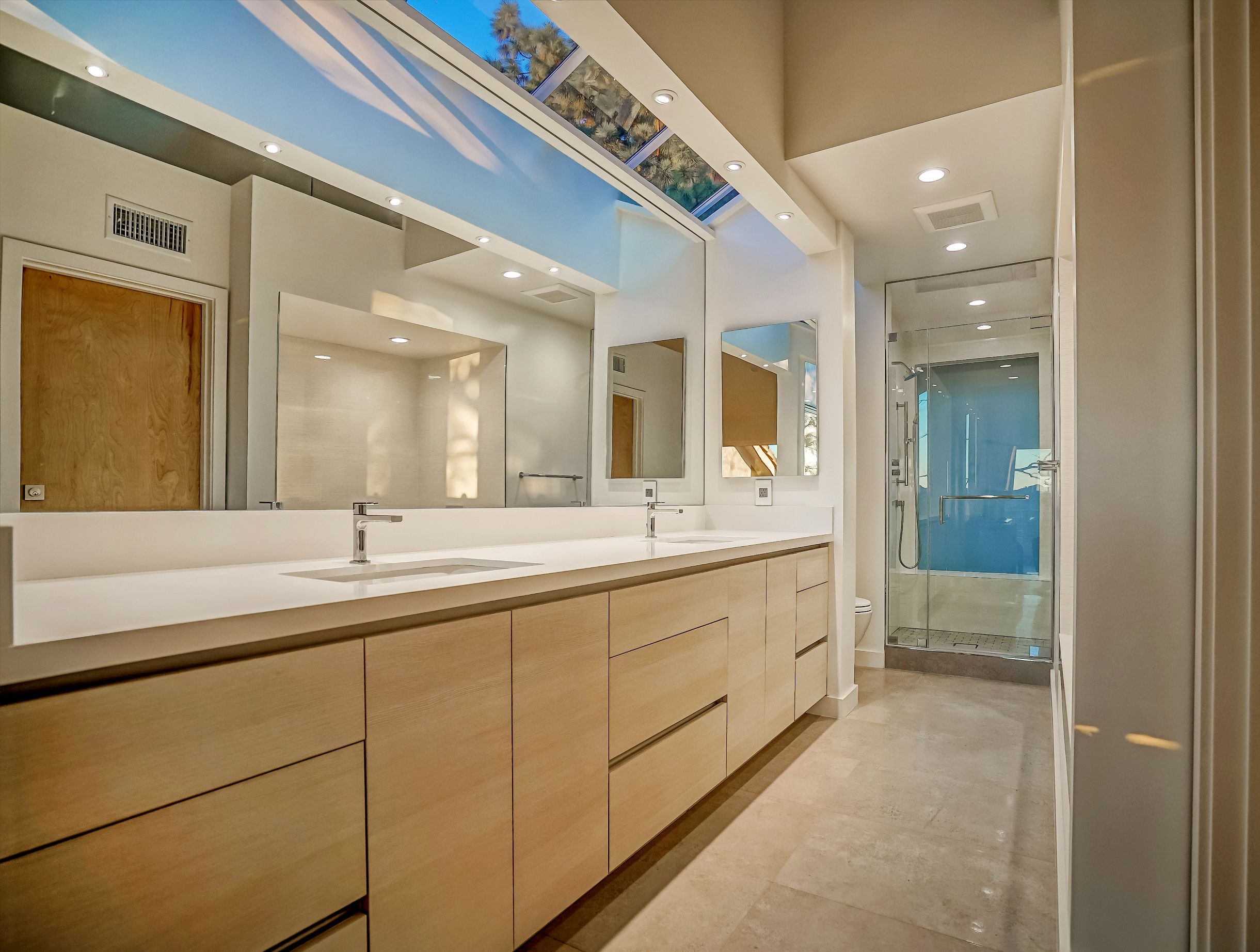 Unique Master Kids Bathroom Layout (7)